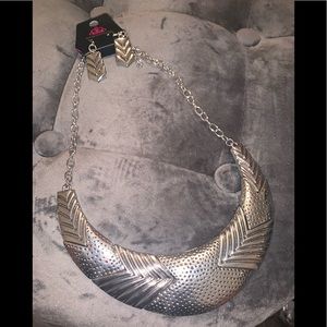 Paparazzi necklace set